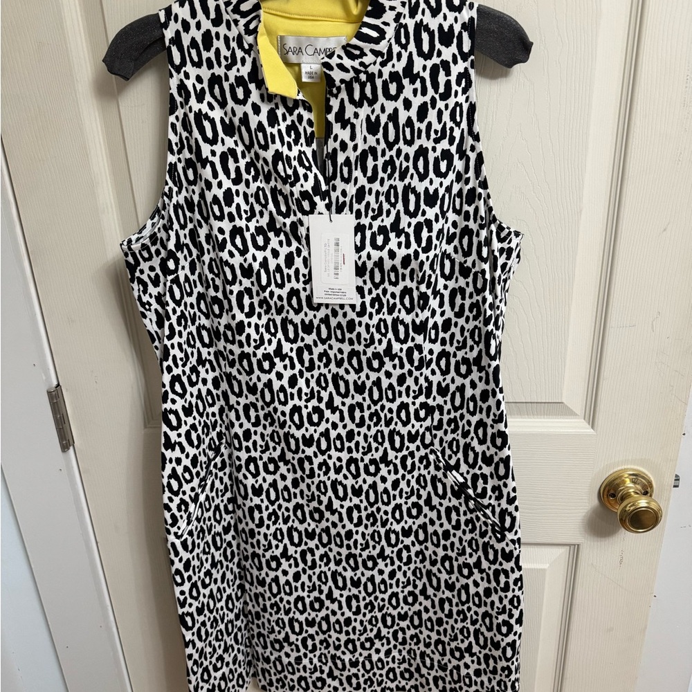 Sara Campbell Black and White Sleeveless Sheath Dress